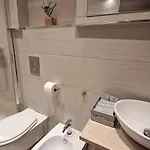 Daria - E Servizio Apartmán *