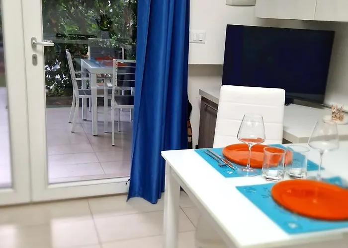 Daria - E Servizio Appartement *