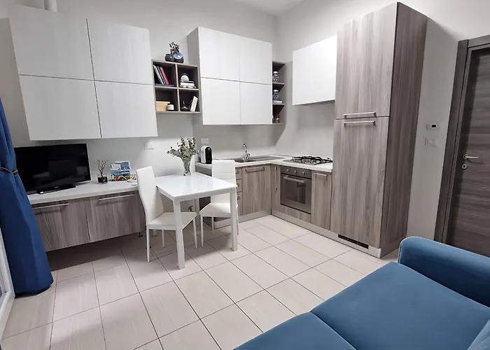 Daria - E Servizio * Lido di Spina